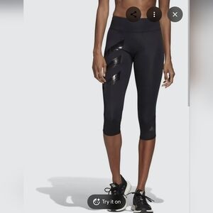 Adidas How We Do Capri 3/4 Legging. EUC Size Small.  Running Capri